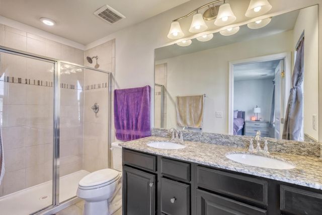 7937 ERINVALE LN, Seven Valleys, PA 17360