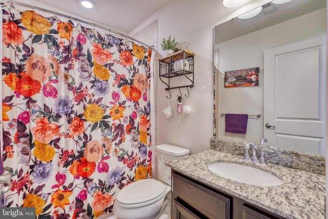 7937 ERINVALE LN, Seven Valleys, PA 17360