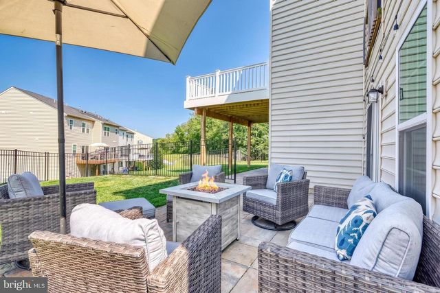 7937 ERINVALE LN, Seven Valleys, PA 17360