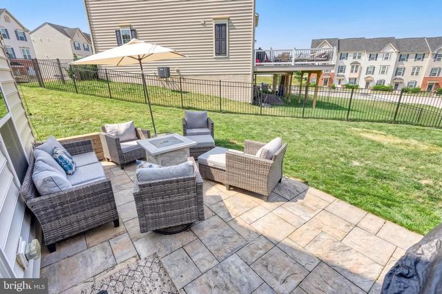 7937 ERINVALE LN, Seven Valleys, PA 17360