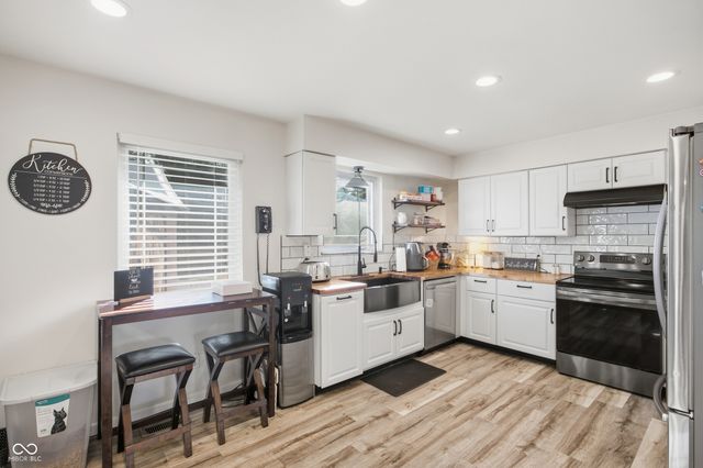 5851 S Franklin Road, Indianapolis, IN 46239