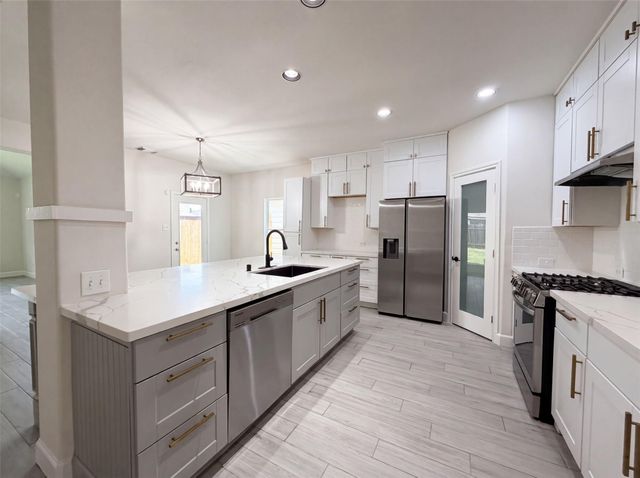 19438 Otter Trail Court, Katy, TX 77449