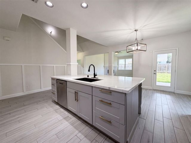 19438 Otter Trail Court, Katy, TX 77449