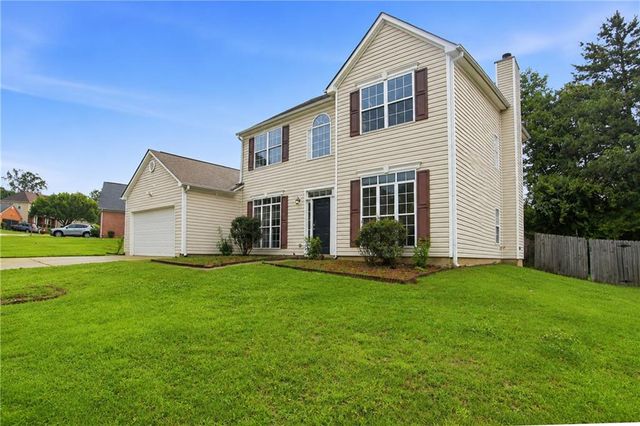 835 Shadow Lake Drive, Lithonia, GA 30058