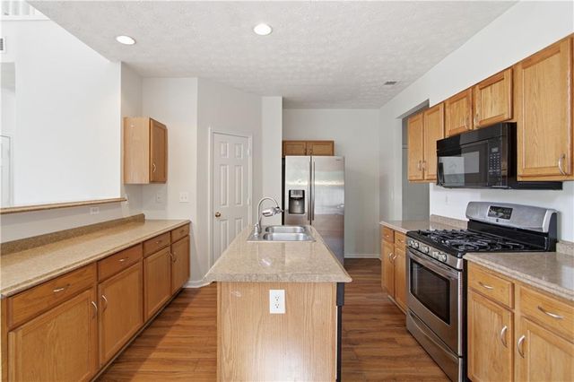 835 Shadow Lake Drive, Lithonia, GA 30058