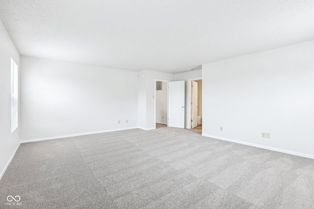 13355 Heroic Way, Fishers, IN 46037