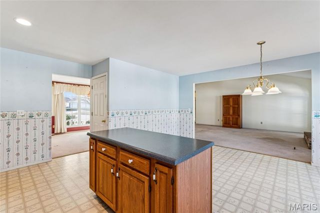 8 Winter Forest Court, O'fallon, MO 63366