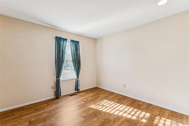 8 Winter Forest Court, O'fallon, MO 63366