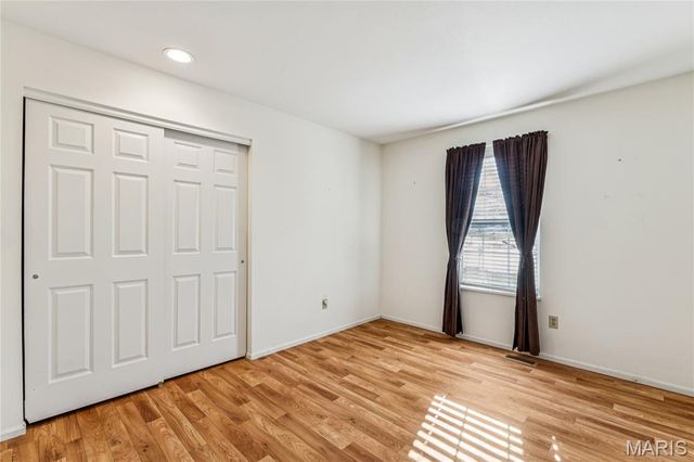 8 Winter Forest Court, O'fallon, MO 63366