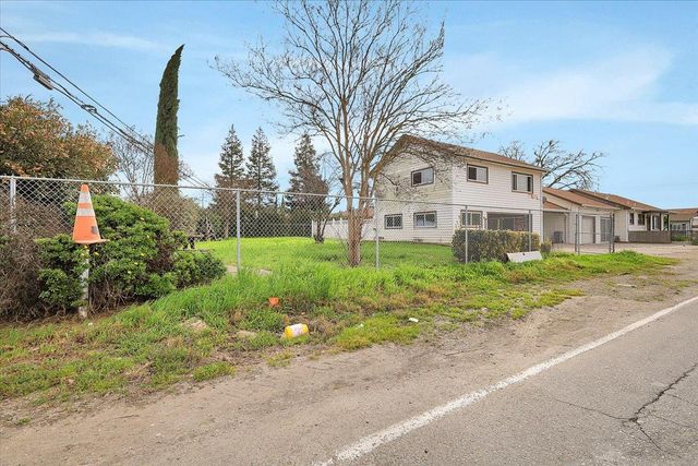 2269 Township Rd, Yuba City, CA 95993