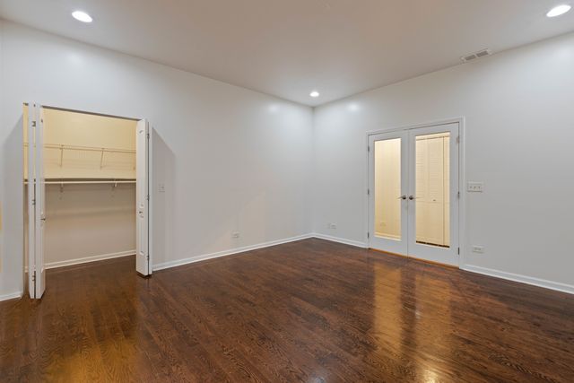 4800 S Saint Lawrence Avenue 3N, Chicago, IL 60615