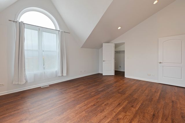 4800 S Saint Lawrence Avenue 3N, Chicago, IL 60615