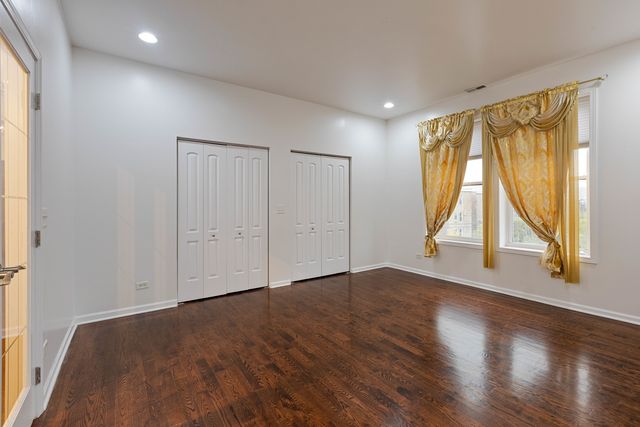 4800 S Saint Lawrence Avenue 3N, Chicago, IL 60615