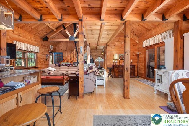 60 Gallaher Drive, Towamensing Twp, PA 18235