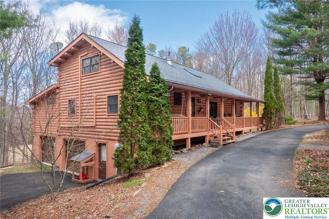 60 Gallaher Drive, Towamensing Twp, PA 18235