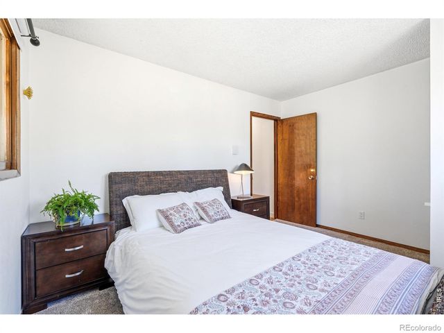 5 Mohawk Road, Lyons, CO 80540