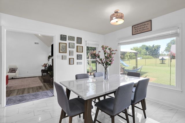 4045 BARTLETT COUNTRY RD, Bartlett, TN 38135