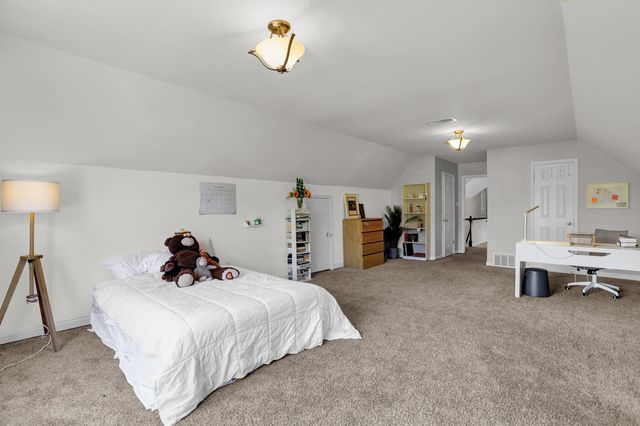 4045 BARTLETT COUNTRY RD, Bartlett, TN 38135