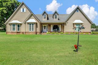 4045 BARTLETT COUNTRY RD, Bartlett, TN 38135