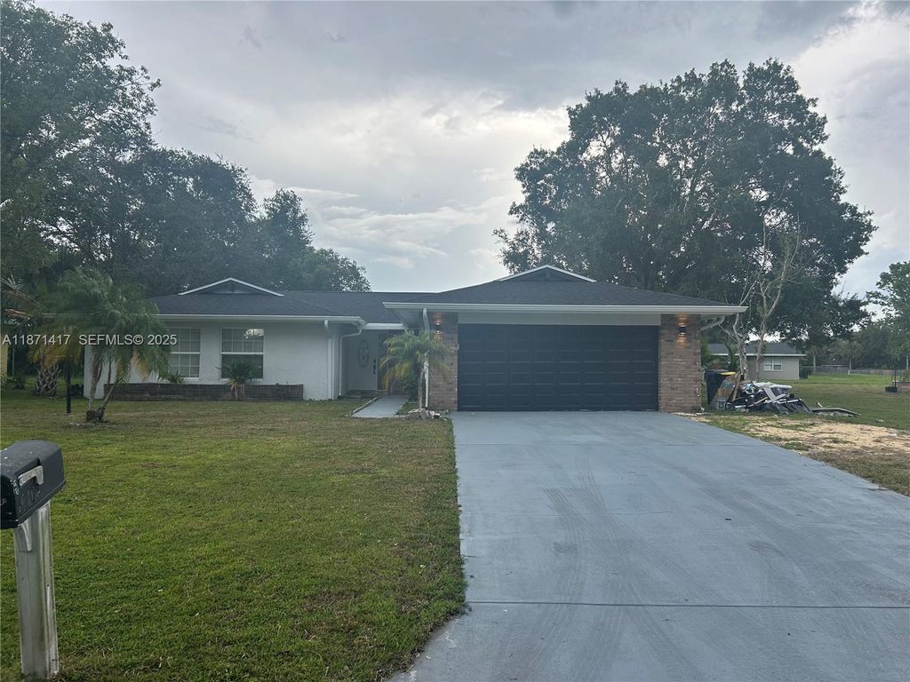 620 Midiron Drive, Kissimmee, FL 34759