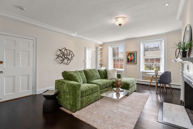 1 Chestnut Street 3B, Boston, MA 02108