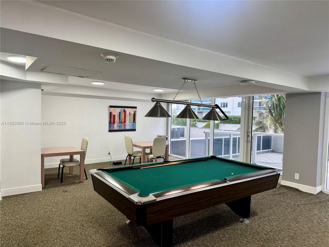 2401 Collins Ave 611, Miami Beach, FL 33140