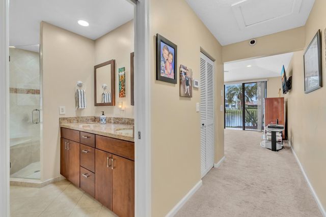 7640 NW 87th Avenue, Tamarac, FL 33321