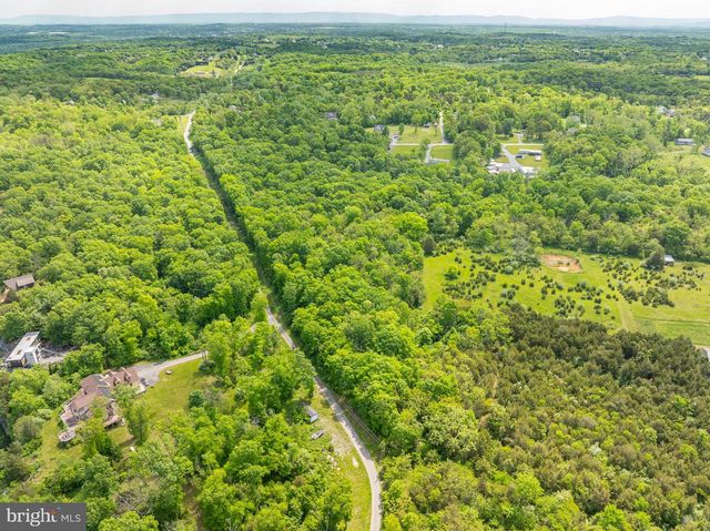 LOT 33 NESTLE QUARRY RD, Falling Waters, WV 25419