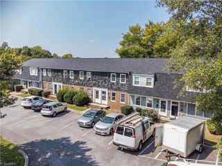 32 Forsyth Street, Thomasville, NC 27360