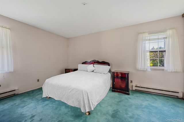 47 Harbor N, Amityville, NY 11701