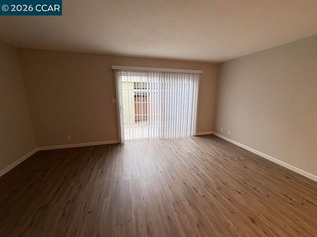 46 Meadowbrook Circle, Pittsburg, CA 94565