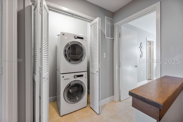 13 Harbourside Ln Apt 7165, Hilton Head Island, SC 29928