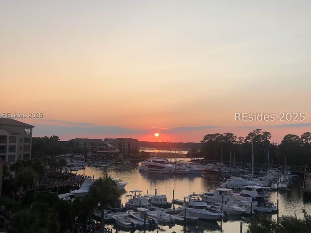 13 Harbourside Ln Apt 7165, Hilton Head Island, SC 29928
