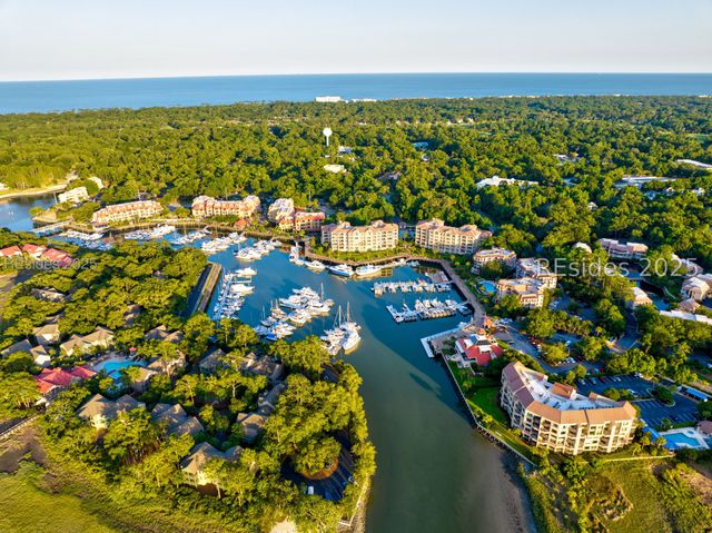 13 Harbourside Ln Apt 7165, Hilton Head Island, SC 29928