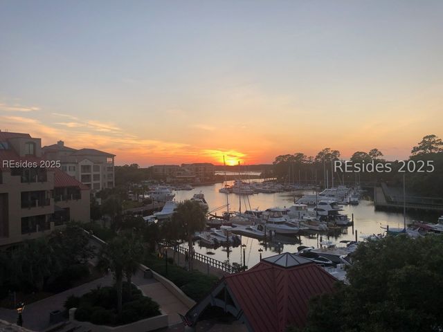 13 Harbourside Ln Apt 7165, Hilton Head Island, SC 29928