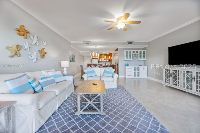 13 Harbourside Ln Apt 7165, Hilton Head Island, SC 29928