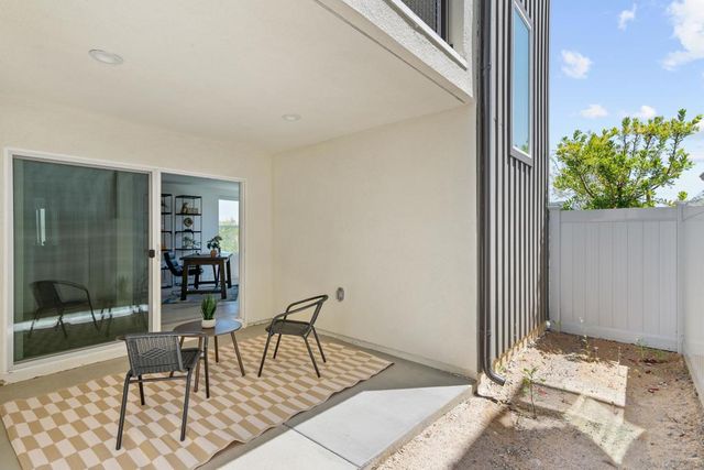 8011 Rubicon Way, San Diego, CA 92126