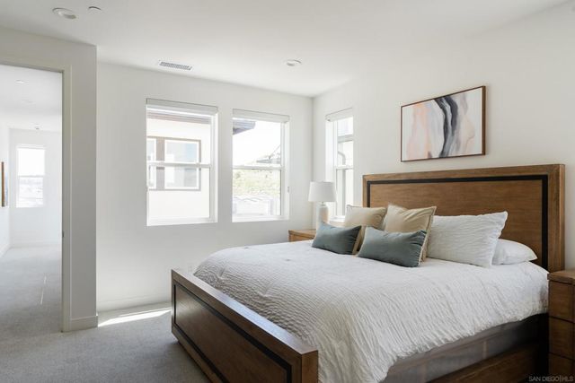 8011 Rubicon Way, San Diego, CA 92126