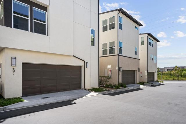 8011 Rubicon Way, San Diego, CA 92126