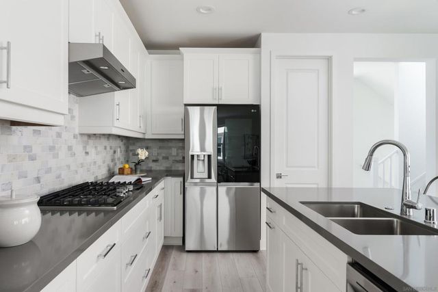 8011 Rubicon Way, San Diego, CA 92126