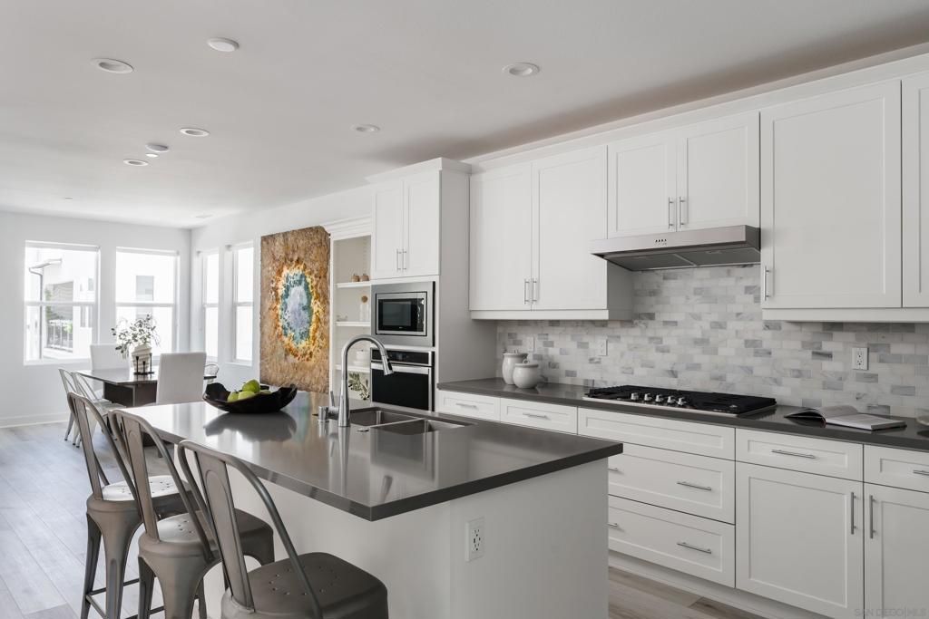 8011 Rubicon Way, San Diego, CA 92126