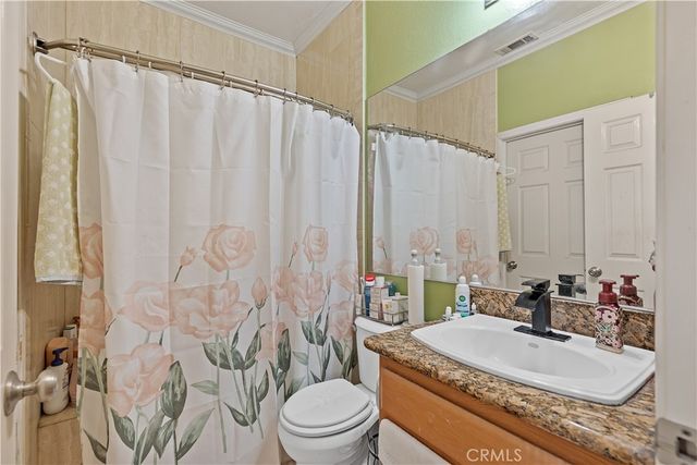 5770 Centerstone Ct, Westminster, CA 92683