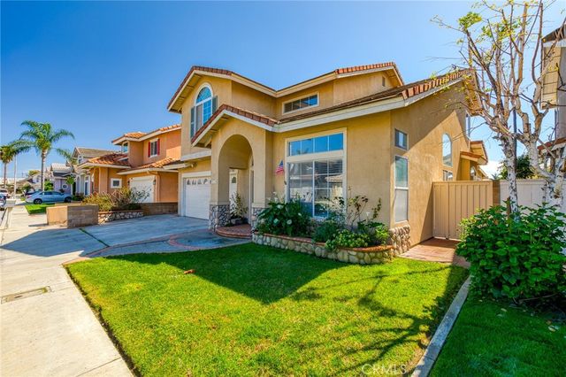 5770 Centerstone Ct, Westminster, CA 92683
