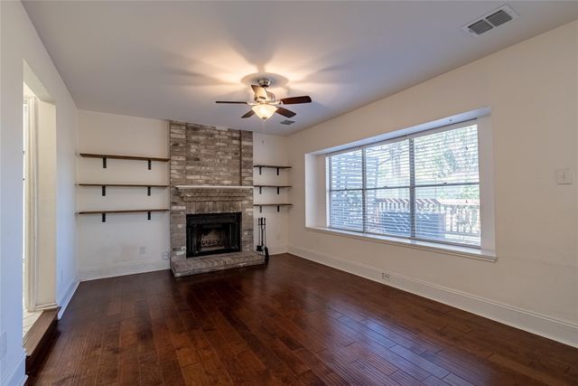 8202 Avocet DR, Austin, TX 78745