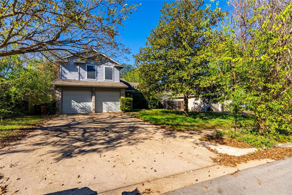 8202 Avocet DR, Austin, TX 78745