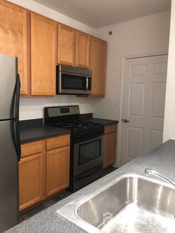 244 Samuel Circle, Parlin, NJ 08859