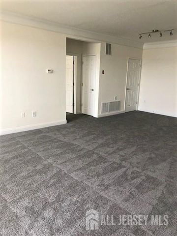 244 Samuel Circle, Parlin, NJ 08859
