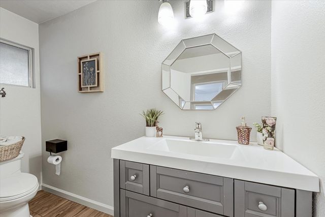 2900 Shady Ln, Pollock Pines, CA 95726