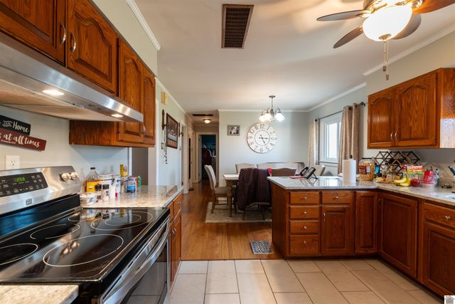 2501 Clay St, Paducah, KY 42001