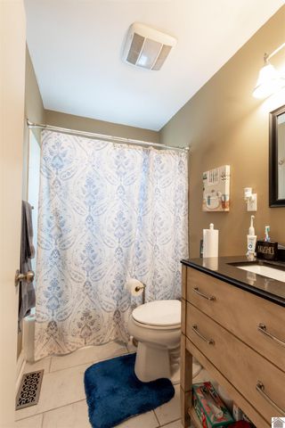 2501 Clay St, Paducah, KY 42001